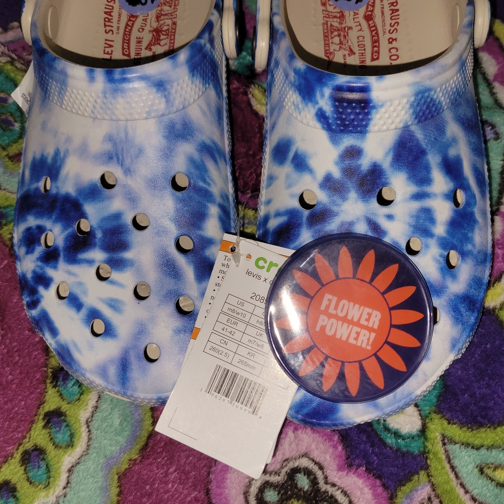 NWT CROCS Levi Strauss LIMITED EDITION